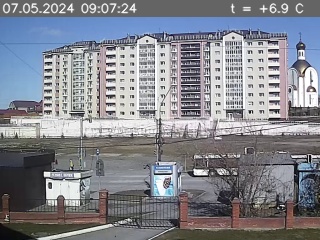 Храм Святого Даниила Ачинского. Web-камера. Вид из окна Ачинского техникума нефти и газа